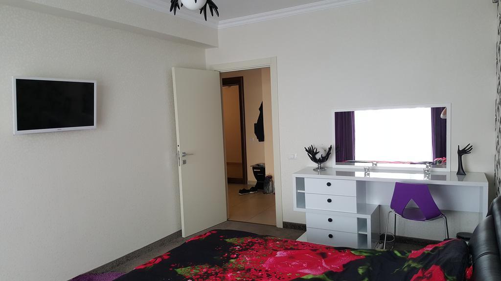 Solid House Residence Mamaia Bagian luar foto